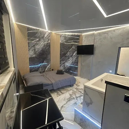 Апартаменты Wellness Mit Whirlpool & Sauna Эссен