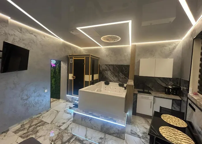 Wellness Mit Whirlpool & Sauna * Essen